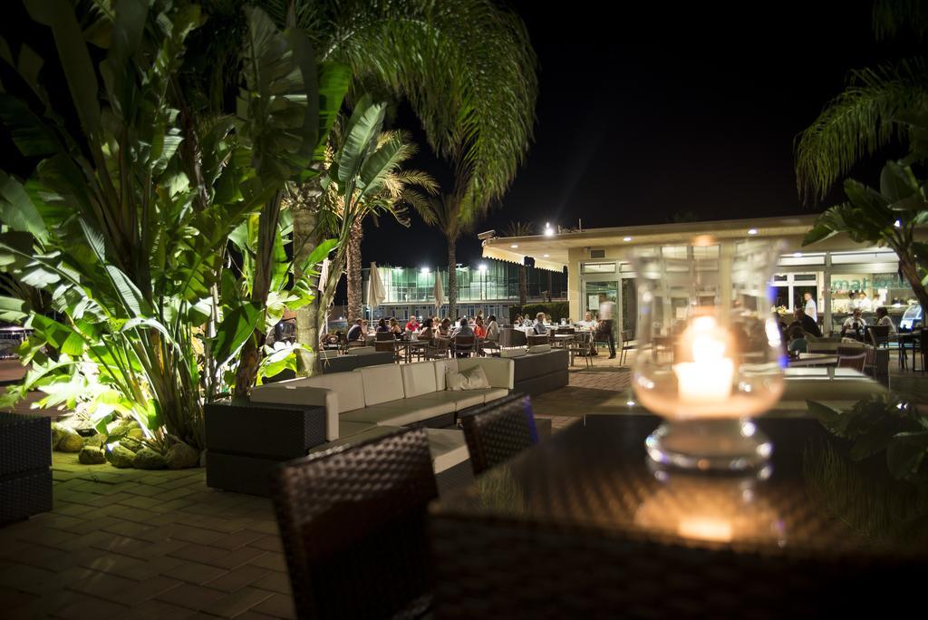 Hotel Puerto Juan Montiel Spa&Base Nautica Águilas Esterno foto
